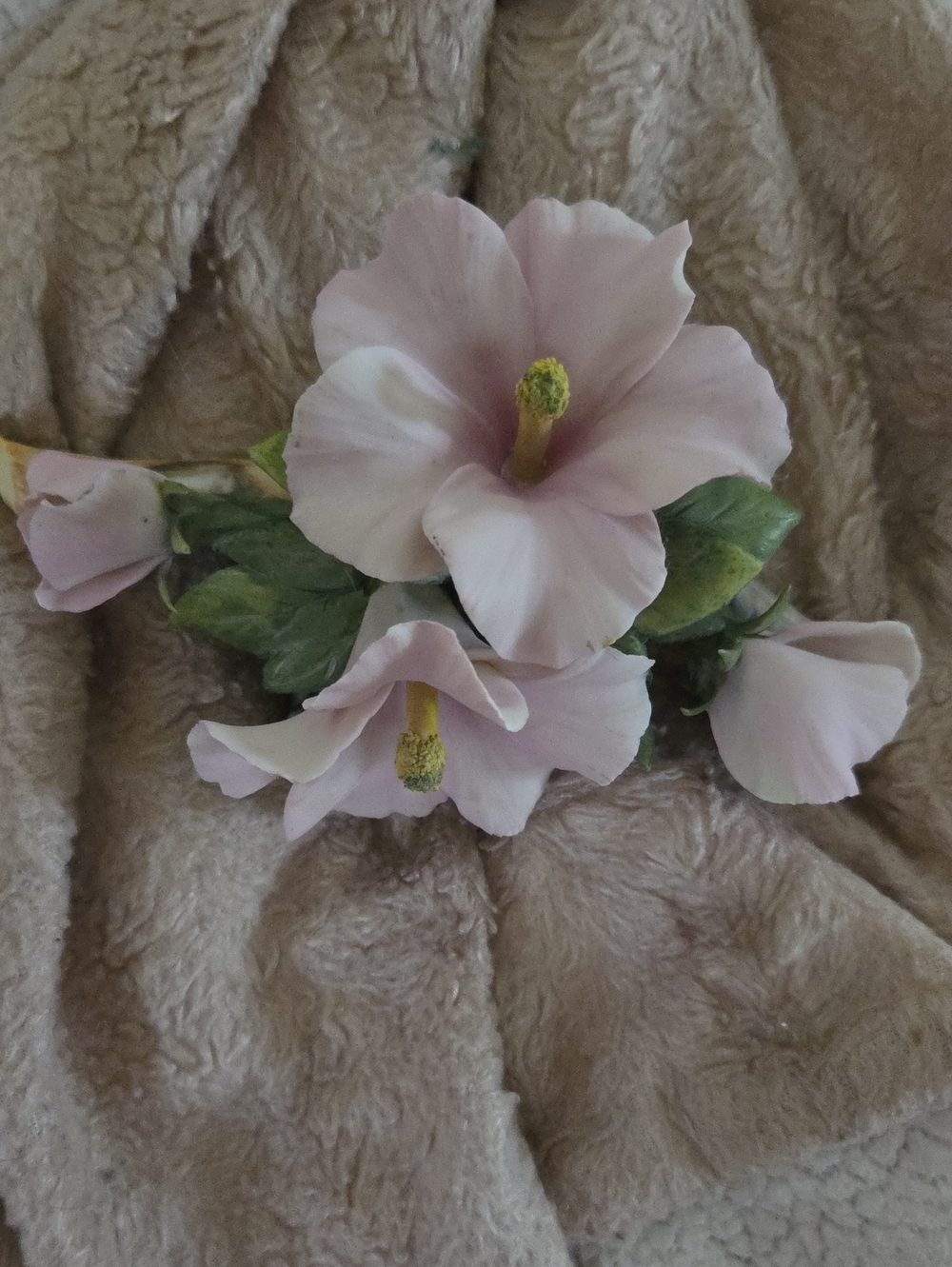 Vintage Capodimonte Hibiscus Italian Floral Spray